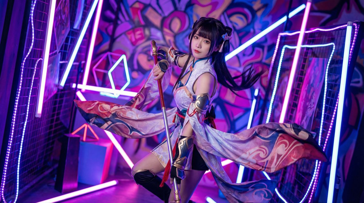 蓝导航 Cosplay视频